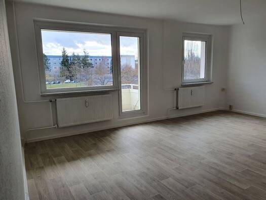 Wohnung zur Miete 435 € 3 Zimmer 71,9 m² 2. Geschoss frei ab 15.09.2026 Rohrbachstraße 12 Gotha Gotha 99867