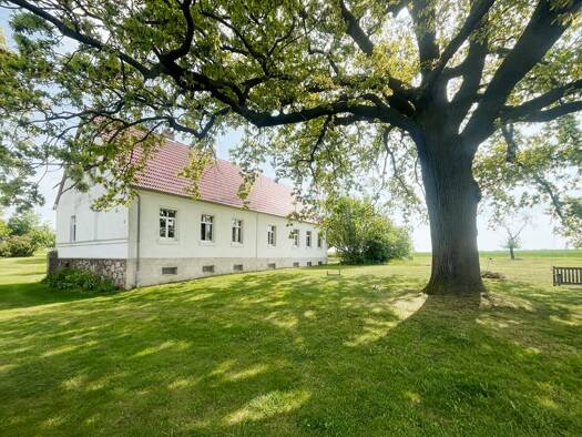 Einfamilienhaus zum Kauf 975.000 € 7 Zimmer 160 m² 5.172 m² Grundstück Dolgelin Lindendorf-Dolgelin 15306