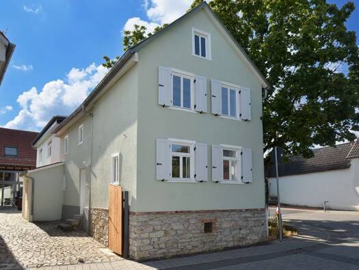 Stadthaus zum Kauf 590.000 € 6 Zimmer 115 m² 161 m² Grundstück Kelkheim Kelkheim 65779