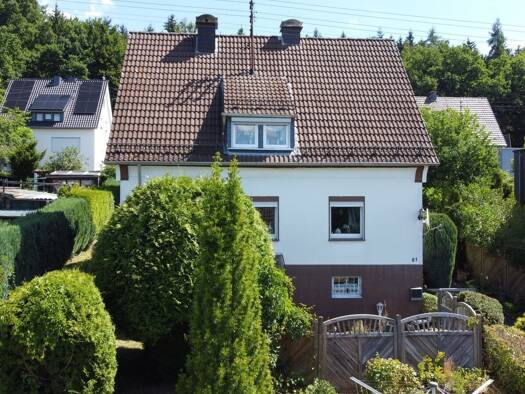 Einfamilienhaus zum Kauf 218.000 € 4 Zimmer 100 m² 782 m² Grundstück Buschhütten Kreuztal 57223