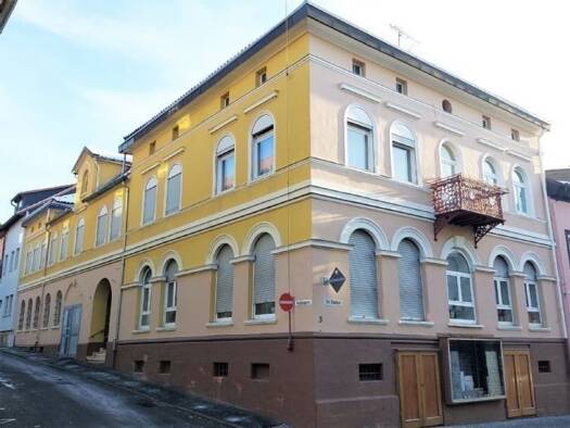 Haus zum Kauf 179.000 € 300 m² 397 m² Grundstück Tann Tann 36142