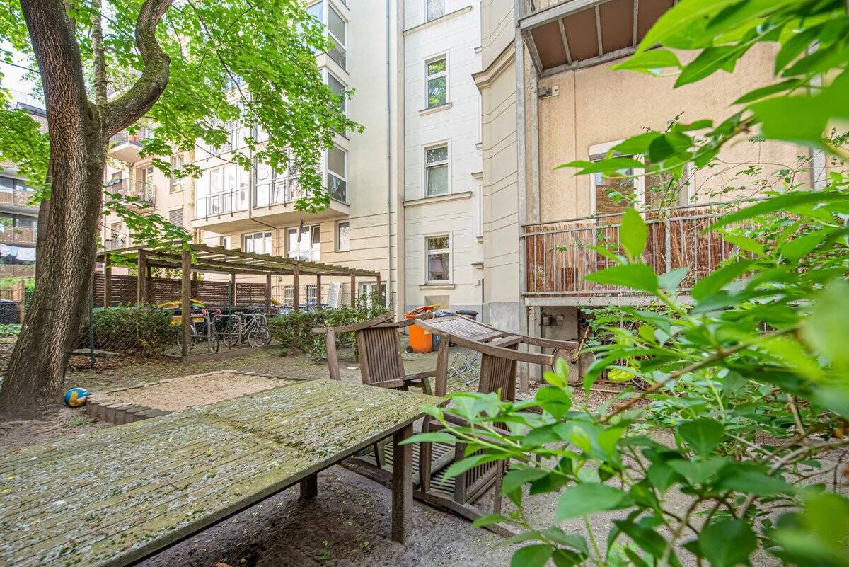 Property thumbnail 6