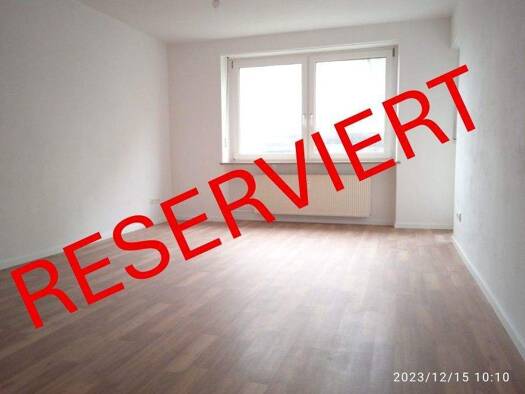 Wohnung zur Miete 650 € 4 Zimmer 90,8 m² Bahnhofsplatz 11 Innenstadt Hof 95028