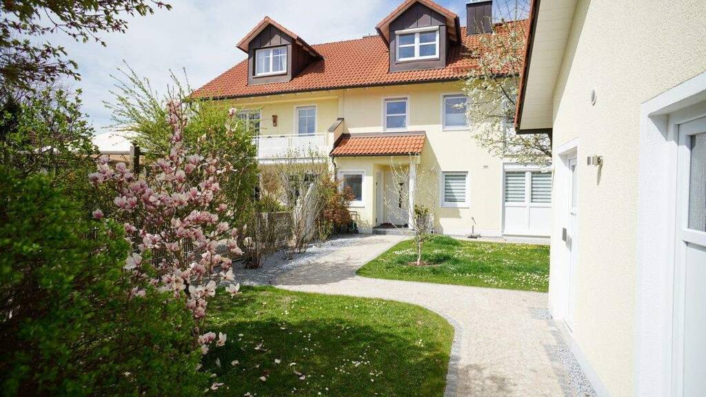 Maisonette zum Kauf 790.000 € 3,5 Zimmer 109 m² 1. Geschoss frei ab 01.05.2027 Mitterlängstraße 22 Puchheim 82178