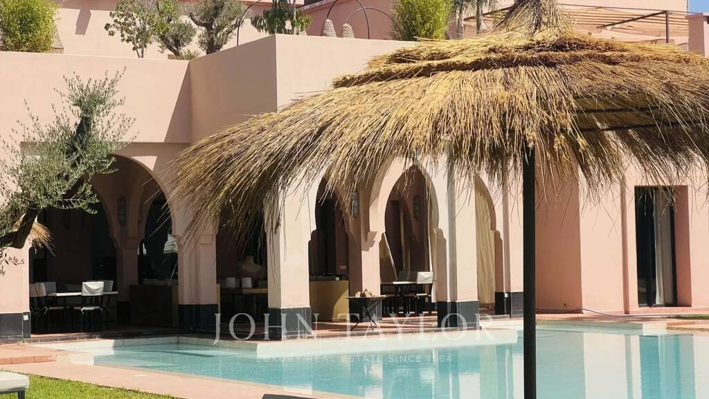 Mehrfamilienhaus zum Kauf provisionsfrei als Kapitalanlage geeignet 3.920.000 € 14 Zimmer 1.700 m² 17.000 m² Grundstück Marrakech 40000