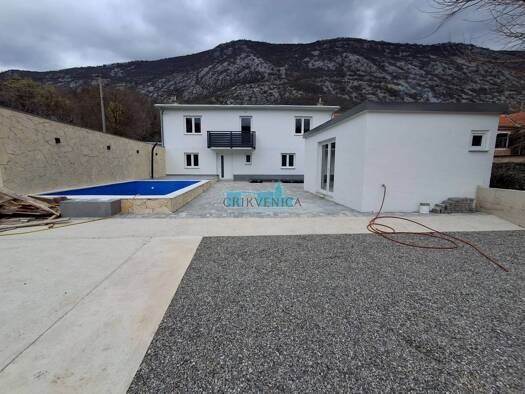 Einfamilienhaus zum Kauf 360.000 € 5 Zimmer 200 m² Grundstück Drivenik 51250