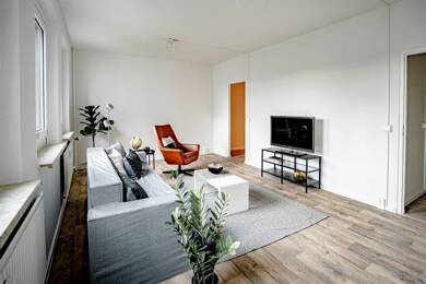 Wohnung zur Miete 335 € 3 Zimmer 65,5 m² 4. Geschoss frei ab sofort Jahnstraße 14 Crimmitschau Crimmitschau 08451