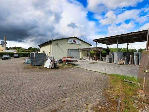 Werkstatt zur Miete 6.750 € 275 m² Lagerfläche Bernau 16321