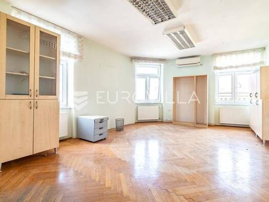 Büro zum Kauf 1.860.000 € 15 Zimmer Donji grad Knez Mislav