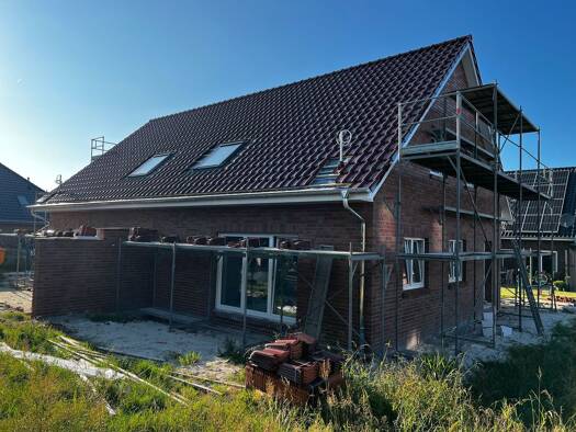 Doppelhaushälfte zur Miete 1.200 € 4,5 Zimmer 105 m² 342 m² Grundstück frei ab 16.11.2026 Sterburer Flage 6b Esens Esens 26427