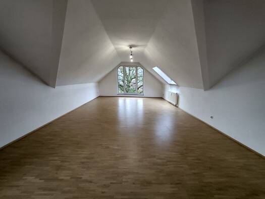 Wohnung zur Miete 689 € 3 Zimmer 83 m² Geschoss 1/2 frei ab sofort Walheim Aachen 52076