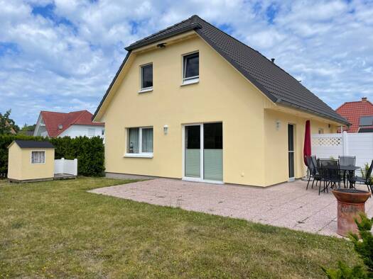 Einfamilienhaus zum Kauf provisionsfrei 499.000 € 4 Zimmer 108 m² 356 m² Grundstück An den Boddenwiesen 37 Glowe Glowe 18551