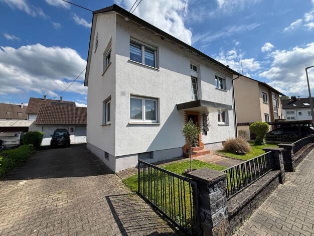 Mehrfamilienhaus zum Kauf 379.000 € 8 Zimmer 180 m² 547 m² Grundstück Ottenau Gaggenau 76571