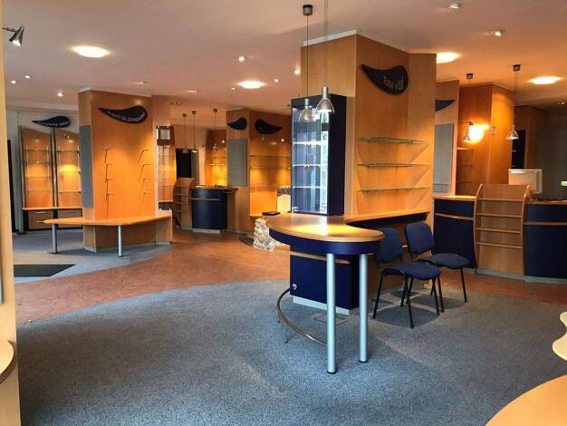 Laden zum Kauf provisionsfrei 170.000 € 200 m² Verkaufsfläche Salzufler Str. 25 Wüsten Bad Salzuflen 32108