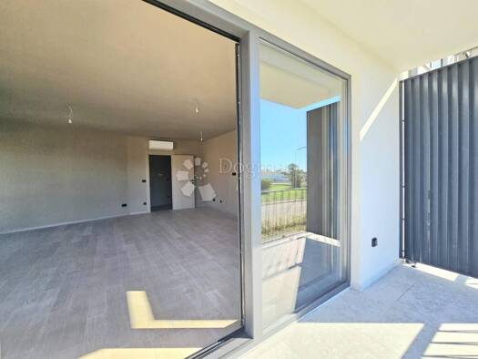 Wohnung zum Kauf 330.000 € 3 Zimmer 77 m² Geschoss 1/3 Umag Umag 52470