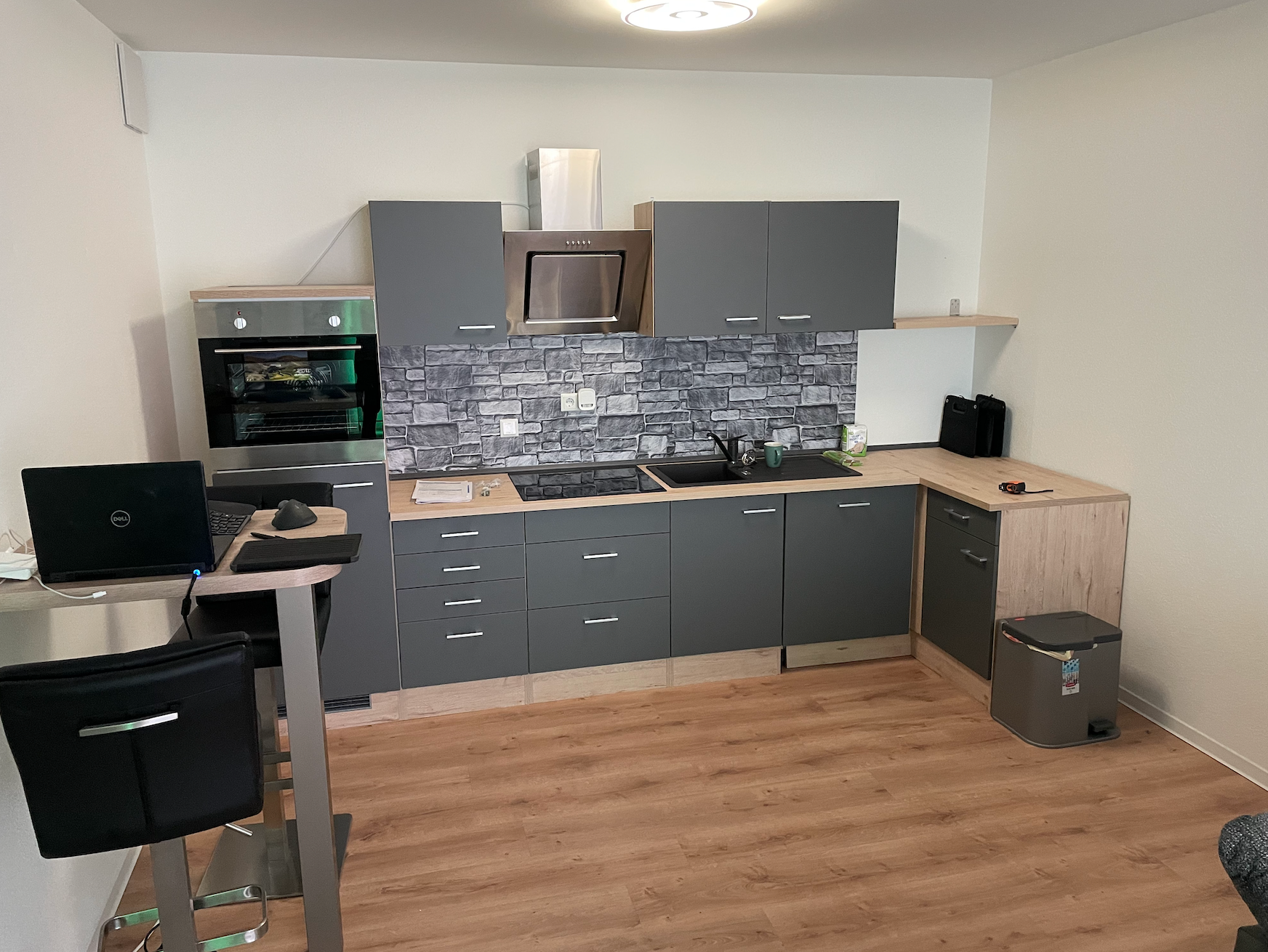 Wohnung zur Miete 1.050 € 2 Zimmer 58 m²<br/>Wohnfläche 4.<br/>Geschoss Ostmerheimer Straße 214b Merheim Köln 51109