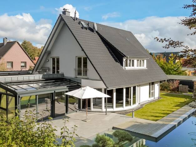 Einfamilienhaus zum Kauf 1.395.000 € 5 Zimmer 238 m² 698 m² Grundstück frei ab sofort Dierkow-Neu Rostock 18146