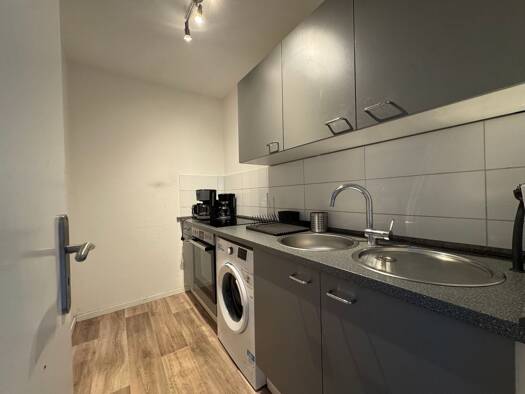 Wohnung zur Miete 388 € 1 Zimmer 42,3 m² Kurlandstraße 2 Trappenkamp 24610