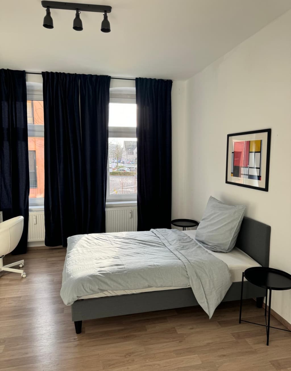 Wohnung zur Miete Wohnen auf Zeit 3.600 € 4 Zimmer 100 m²<br/>Wohnfläche ab sofort<br/>Verfügbarkeit Lichtstraße Ehrenfeld Köln 50825