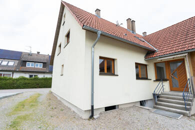 Doppelhaushälfte zur Miete 1.800 € 6 Zimmer 150 m² 600 m² Grundstück frei ab sofort Dorfzelgstraße 18 Luttingen Laufenburg 79725