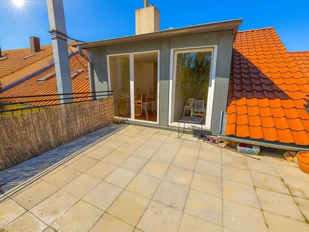 Wohnung zur Miete 411 € 4 Zimmer 80 m² 4. Geschoss frei ab sofort Johannesstr. 95 West Stuttgart 70176