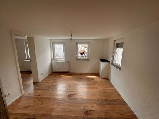 Wohnung zur Miete 1.050 € 4 Zimmer 75 m² Geschoss 1/3 frei ab sofort Feuerbach Stuttgart 70469