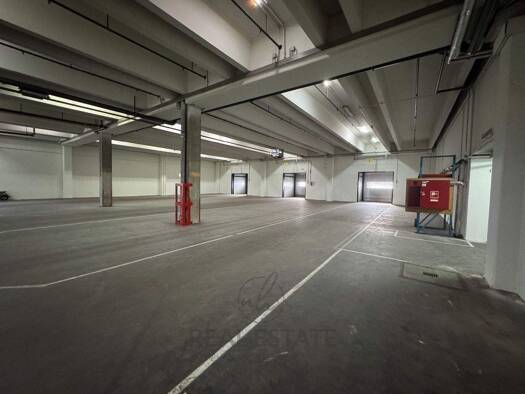 Lagerhalle zur Miete 5,90 € 7.300 m² Lagerfläche Bad Oldesloe 23843