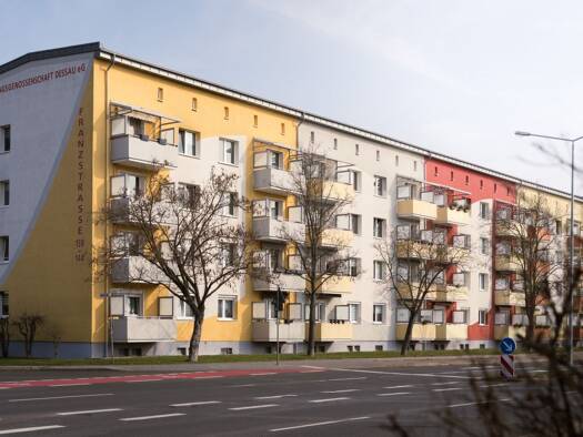 Wohnung zur Miete 430 € 2 Zimmer 58,4 m² 3. Geschoss frei ab 01.11.2026 Franzstraße 142 Innenstadt Dessau-Roßlau 06842