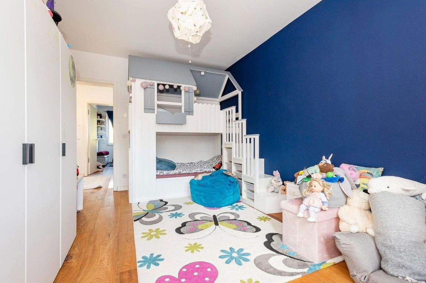 Property thumbnail 11