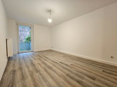 Wohnung zur Miete 396 € 3 Zimmer 76 m² EG Alberodaer Straße 42 Aue 08280