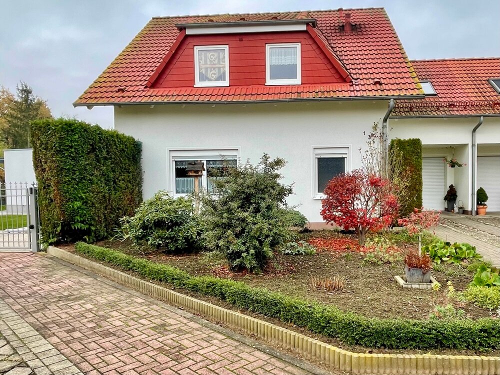 Einfamilienhaus zum Kauf 210.000 € 5 Zimmer 117 m²<br/>Wohnfläche 374 m²<br/>Grundstück Zielitz Zielitz 39326