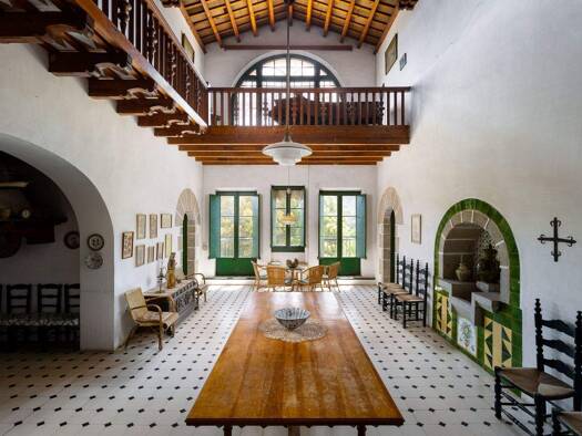 Landhaus zum Kauf provisionsfrei 1.600.000 € 15 Zimmer 1.221 m² 292.800 m² Grundstück ARGENTONA 08310