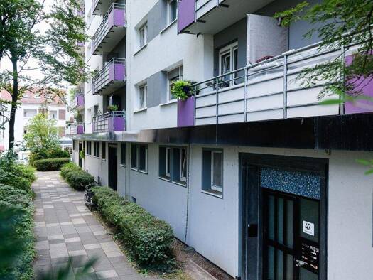 Wohnung zur Miete 813 € 2 Zimmer 57,2 m² 6. Geschoss frei ab 01.05.2026 Kornbergstraße 20A West Stuttgart 70176