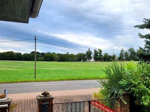 Haus zum Kauf 75.000 € 6 Zimmer 121,8 m² 1.150 m² Grundstück frei ab sofort Meineweher Straße 5 Weickelsdorf Meineweh 06721