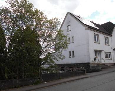 Doppelhaushälfte zum Kauf 270.000 € 8 Zimmer 168 m² 479 m² Grundstück Wissen 57537
