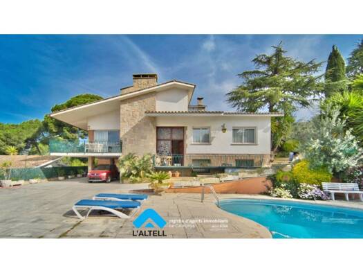 Villa zum Kauf 685.000 € 4 Zimmer 296 m² 625 m² Grundstück la Garriga 08530