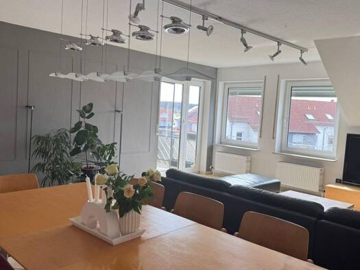 Wohnung zum Kauf 299.000 € 4 Zimmer 95 m² Heimerdingen Ditzingen 71254
