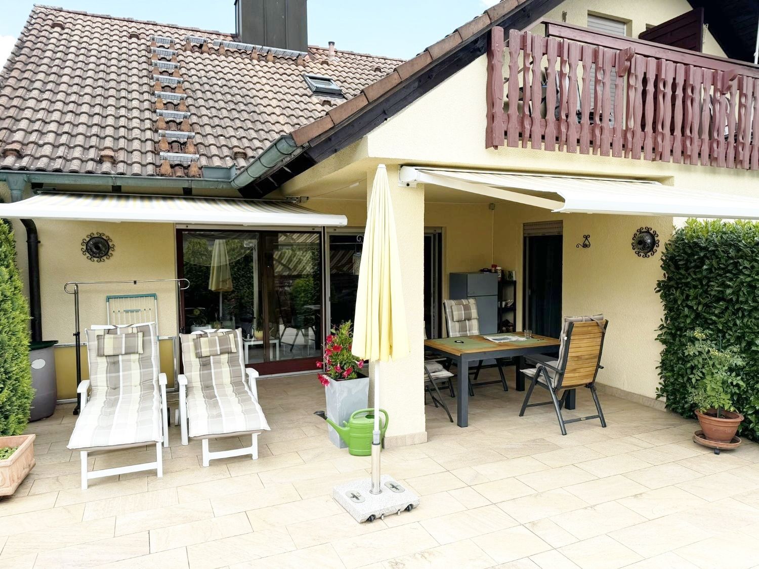 Einfamilienhaus zum Kauf 699.000 € 8 Zimmer 198 m²<br/>Wohnfläche 670 m²<br/>Grundstück Schwand Schwanstetten 90596