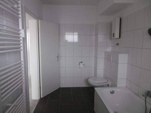 Wohnung zum Kauf provisionsfrei 224.000 € 2 Zimmer 67 m² 4. Geschoss frei ab 01.01.2026 Montanusstraße 4 Mülheim Köln 51065