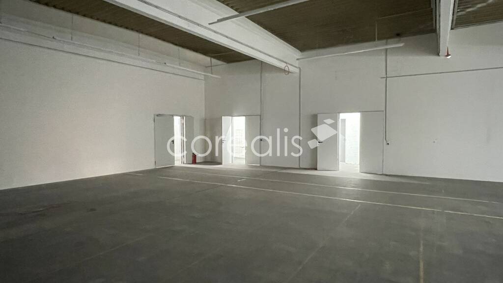 Lagerhalle zur Miete 1.500 m² Lagerfläche teilbar ab 750 m² Großenbaum Duisburg 47269