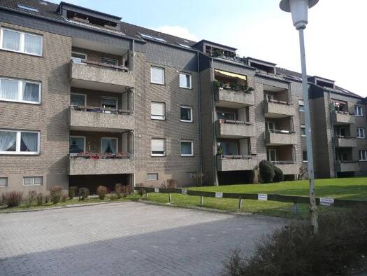 Wohnung zur Miete nur mit Wohnberechtigungsschein 409 € 2 Zimmer 65,2 m² frei ab 01.07.2026 Windelsbleicher Straße 104 Brackwede Bielefeld 33647