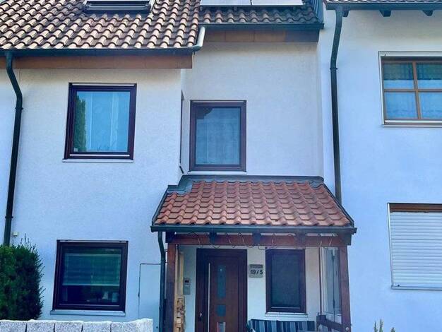 Reihenmittelhaus zum Kauf provisionsfrei 625.000 € 5,5 Zimmer 145 m² 191 m² Grundstück Kettemerstraße 19 Bernhausen Filderstadt 70794
