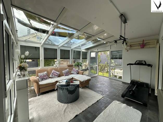 Mehrfamilienhaus zum Kauf 559.000 € 11 Zimmer 225 m² 668 m² Grundstück Poppenhausen Poppenhausen 97490