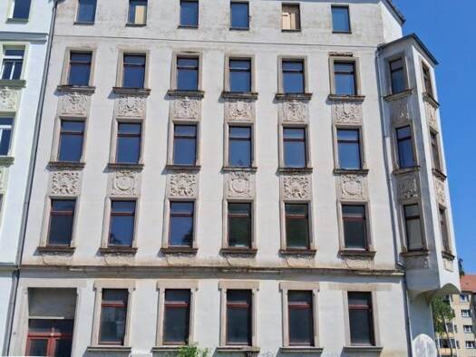 Haus zum Kauf 250.000 € 35 Zimmer 759 m² 240 m² Grundstück Haselbrunn Plauen 08525