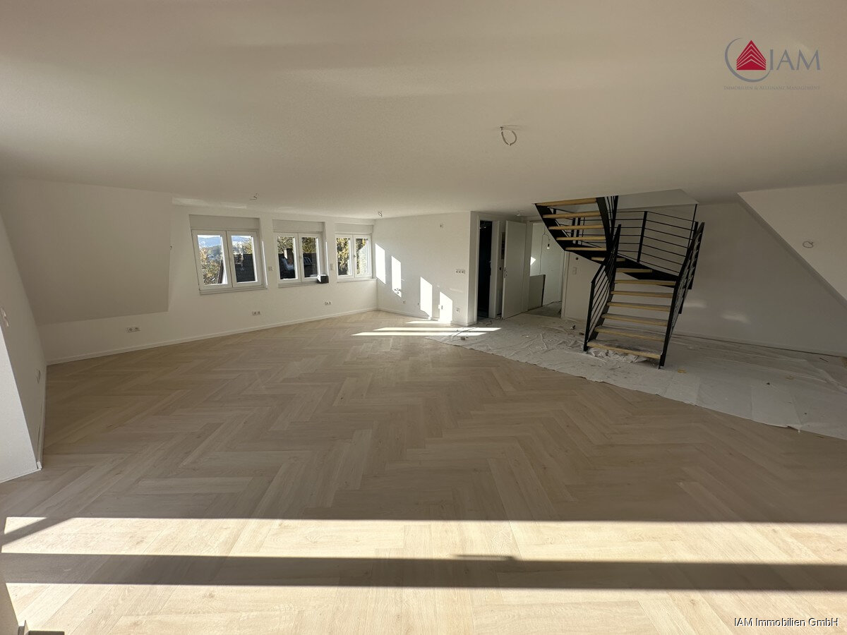 Maisonette zur Miete 1.320 € 2 Zimmer 69 m²<br/>Wohnfläche 2.<br/>Geschoss 01.01.2025<br/>Verfügbarkeit Staufenstraße 2-4 Königstein Königstein im Taunus 61462