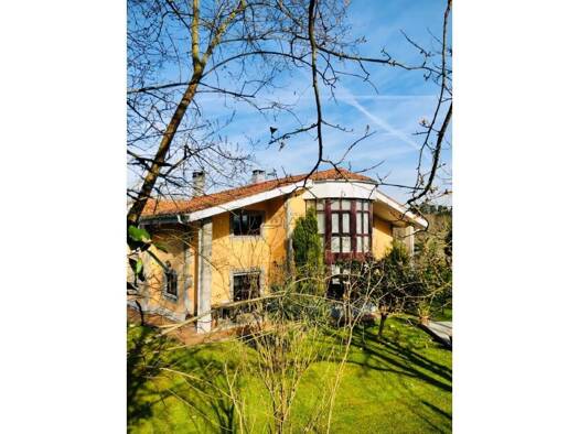 Villa zum Kauf 800.000 € 5 Zimmer 439 m² 3.500 m² Grundstück Oviedo 33193