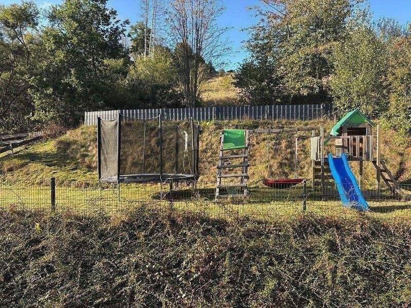 Einfamilienhaus zum Kauf - Mehr