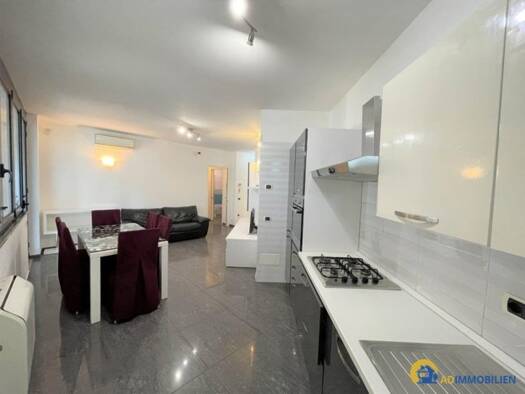 Wohnung zum Kauf 300.000 € 3 Zimmer 90 m² Lignano Sabbiadoro 33054