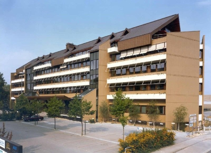 Bürofläche zur Miete 12,50 € 6.148 m²<br/>Bürofläche ab 354 m²<br/>Teilbarkeit Holthausen Düsseldorf 40599