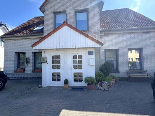 Mehrfamilienhaus zum Kauf 850.000 € 472 m² 1.382 m² Grundstück Reinfeld 23858